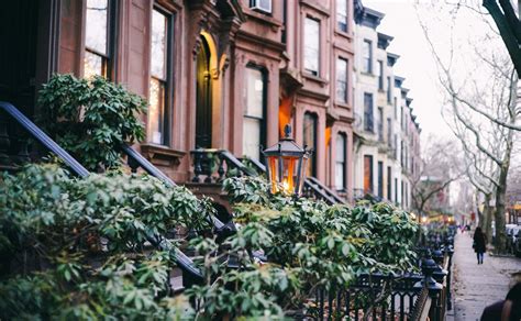 9 Essential Benefits & Tips For Living in Brooklyn, New York | CubeSmart