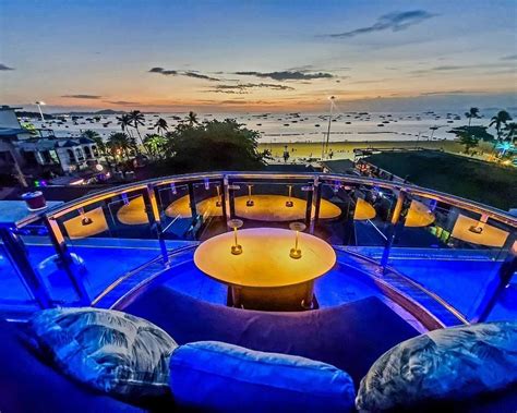 THE GLOBE HOTEL, BAR & RESTAURANT (Pattaya) - Inn Reviews, Photos, Rate ...