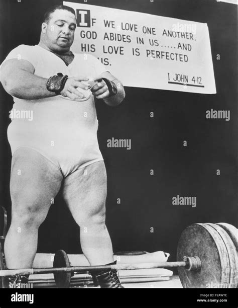 Paul anderson olympic hi-res stock photography and images - Alamy