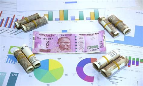 लॉकडाउन में नौकरी छूटी तो मीट कारोबारी बने दो इंजीनियर, 2 साल बाद 10 ...