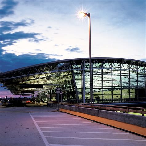 Lambert Airport East Terminal - McCarthy