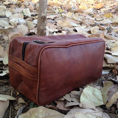 Retro Shaving Kit Bag