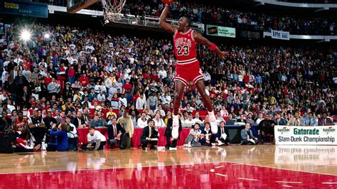 Nba扣篮 的图像结果