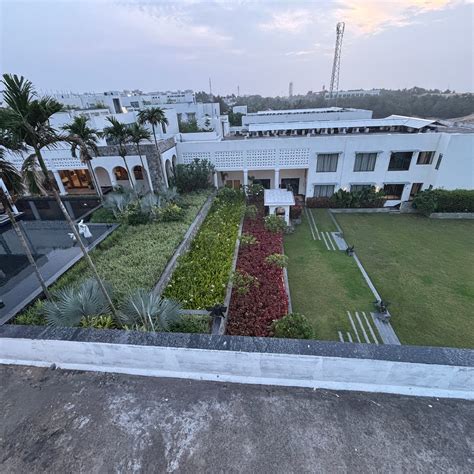 PRAMOD LANDS END RESORT, A MEMBER OF RADISSON INDIVIDUALS (Gopalpur On ...