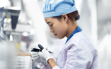 Apple Computer Work Scene 的图像结果