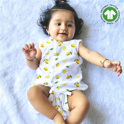 New Born Baby Muslin Gift Hamper | Baby Shower Gift Set | Baby Essenti ...