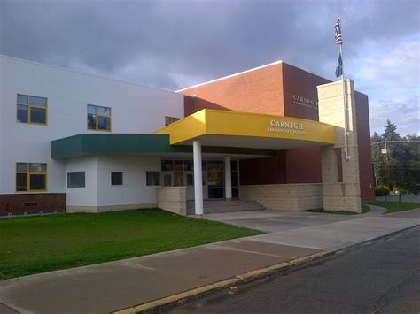 Carnegie Elementary School - Laminators Inc.