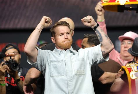 Canelo placed half a million dollars on Usyk’s victory – RingSide24