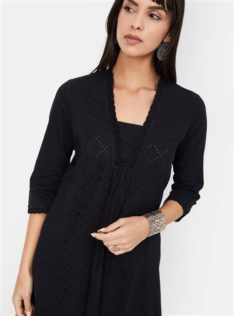 Buy Women Lace Panel Straight Kurta Online at just Rs. 999.0 ...