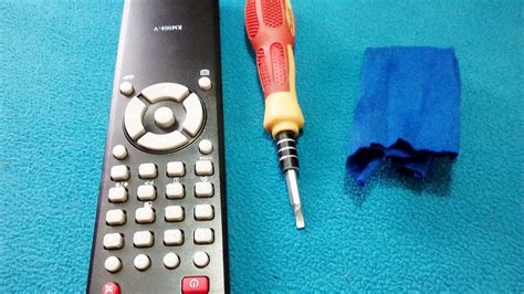 How to Fix a Remote Control Button 的图像结果
