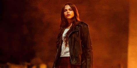 Ariana Greenblatt's Prom Queen Character Proves An Important Point ...