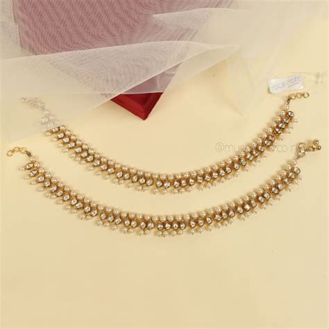 Shop Gold Polish Kundan With Pearl Anklet Payal
