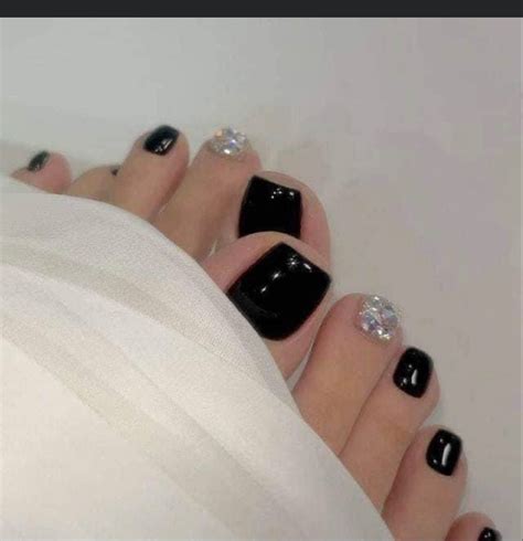 Pin on Quick Saves | Gel toe nails, Feet nails, Simple toe nails