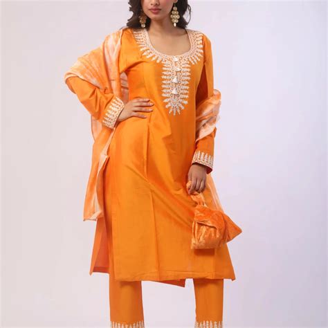 Chanderi Suit Sets: Fashion & Comfort | Latest Collections – Affifa