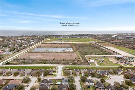 4835 10th St, Bacliff, TX 77518 | Crexi.com
