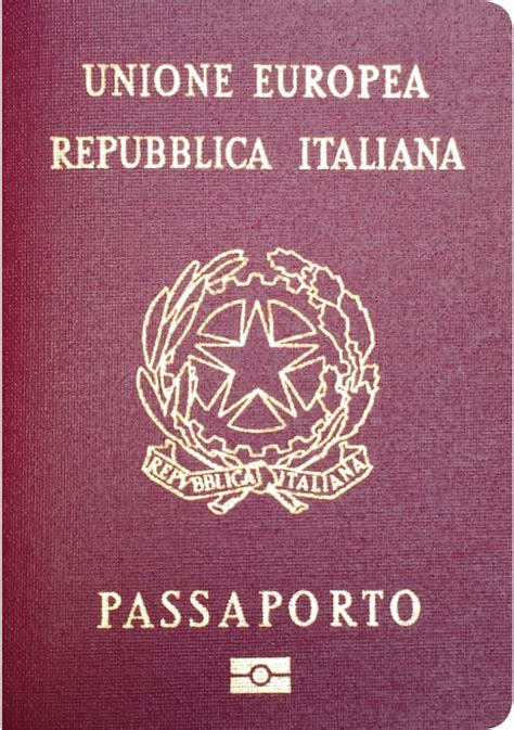 意大利护照样本-第一护照网