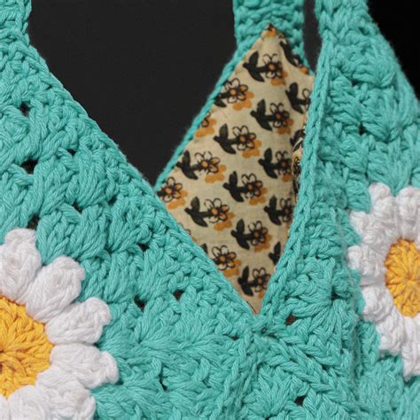 Blue Daisy Crochet Hobo Shoulder Bag – Itihasikala