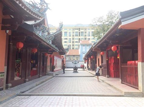 Best Telok Ayer Street Tours & Tickets - Book Now