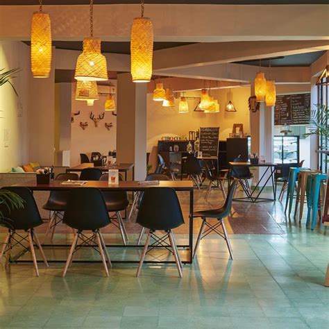 Book Your Stay At LetsBunk Poshtel, Hauz Khas | LBB, Delhi