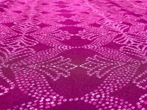 Chiffon Hot Pink Geometric