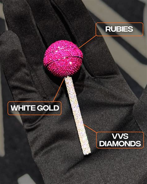 RapTV | #PlayboiCarti performed at the BET Awards with an iced out ...