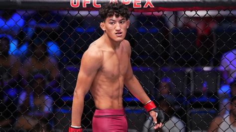 Raul Rosas Jr., 18, to debut vs. Jay Perrin at UFC 282 - ESPN
