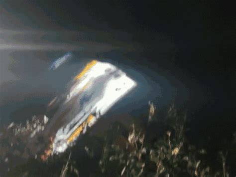 Car falls into river from bridge in Ratlam, 5 dead