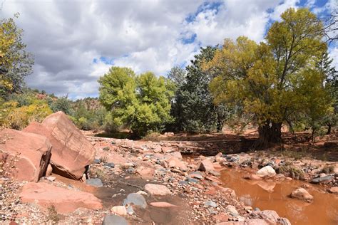 Arizona Hiking: LIME KILN TRAIL: DEER PASS TRAILHEAD TO RED ROCK STATE PARK