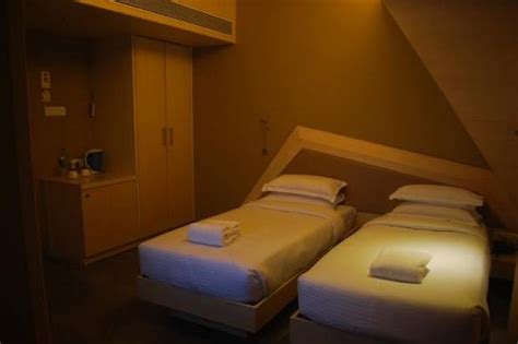 Dragonfly- The Art Hotel - Venue - Andheri East - Weddingwire.in