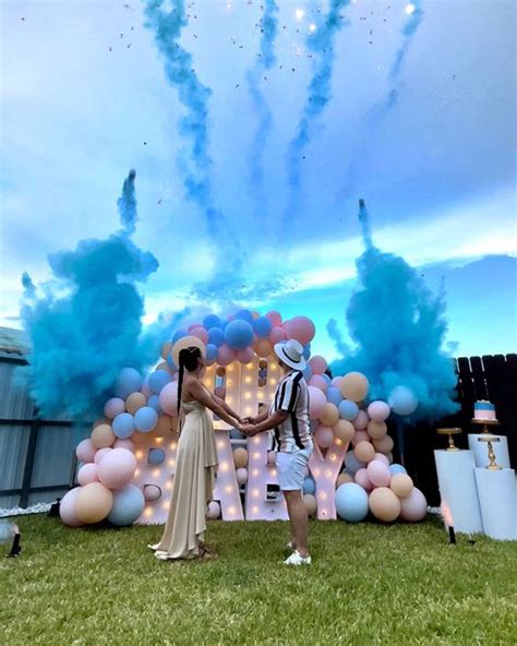 What to Wear to a Gender Reveal: 10 Outfit Ideas for the Big Reveal!