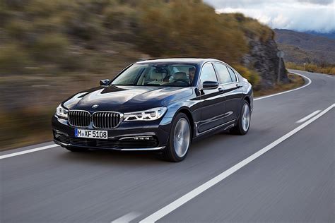 2016 BMW 7 Series (G11/G12) Specs, Performance & Photos - autoevolution