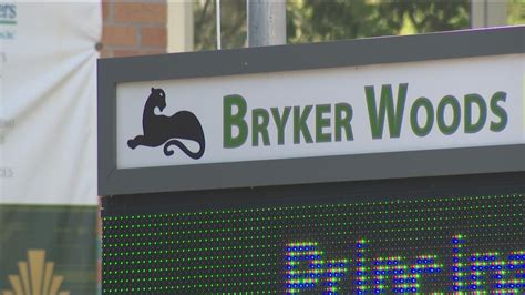 Parents, staff question Austin ISD closure plan | kvue.com