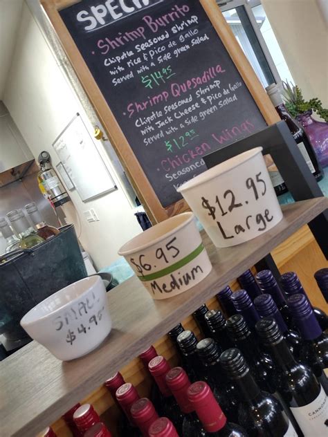 Menu at Sea Harvest Moss Landing restaurant, Moss Landing