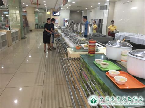京哈北线分公司：厨艺比赛展风采 提高技能强服务 - 新闻动态
