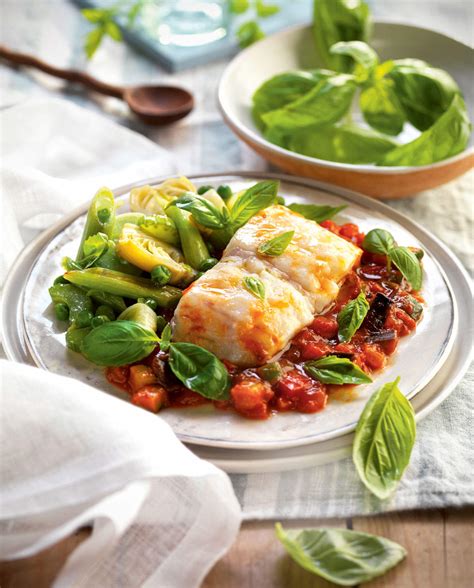 Las mejores y más fáciles 15 recetas con merluza para disfrutar de su sabor a cocina casera