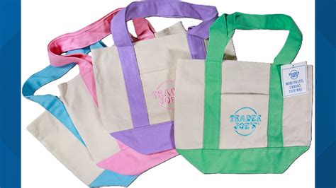 Trader Joe's mini tote bags return in new spring colors: How to get one | 12newsnow.com