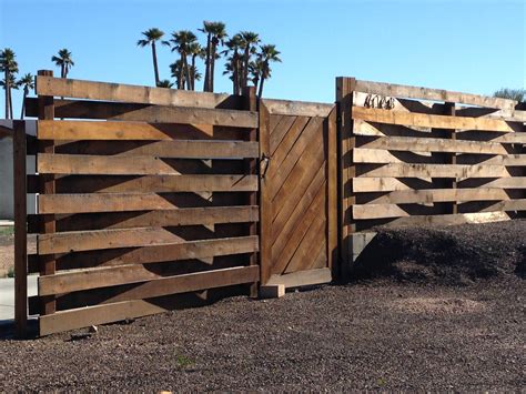 Modern Woven Wood Fence Design