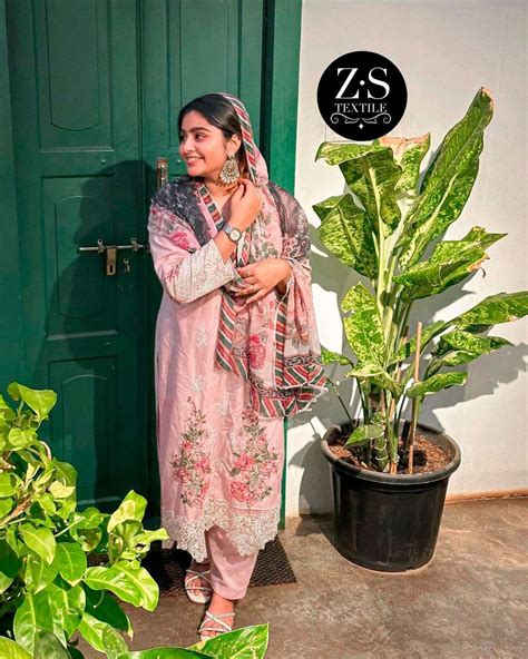 ZS TEXTILES DESIGN NO - 1006 CDEF BEAUTIFUL DESIGN HEAVY RAYON SELF ...