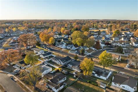 Snyder-Girotti Elementary School in Bristol, PA - Homes.com