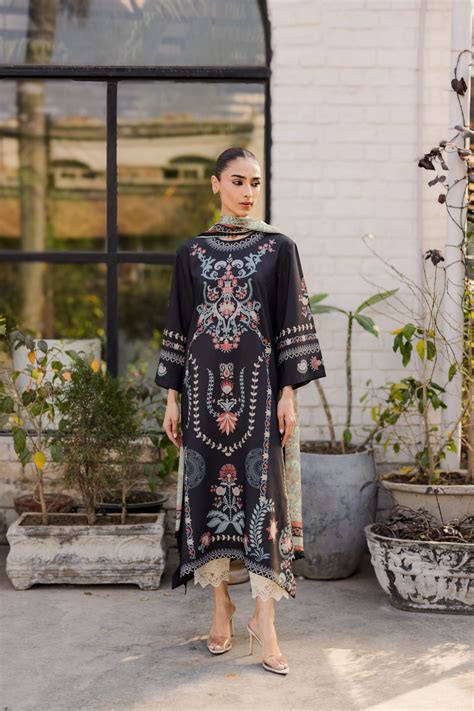 IZNIK (B) – Nour