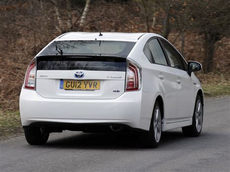 2011 Toyota Prius Specs, Performance & Photos - autoevolution