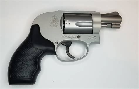 SMITH AND WESSON 638 AIRWEIGHT