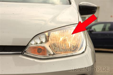 Das ist die korrekte VW UP!, E-UP! & Cross UP! Abblendlicht-Birne und ...