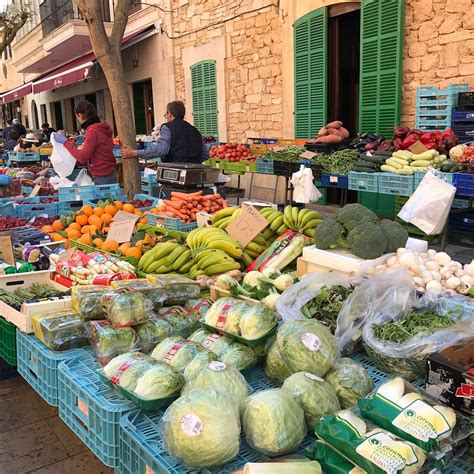 MERCAT SETMANAL (2026) All You Need to Know BEFORE You Go (with Photos ...