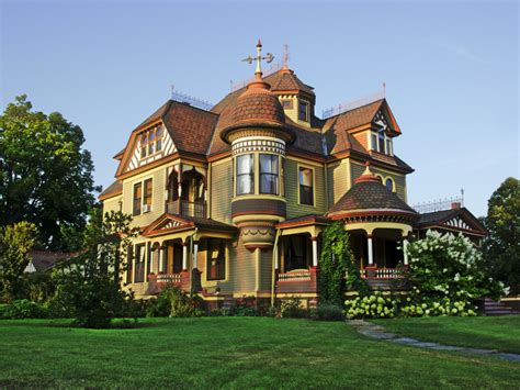 Queen Anne Style Floor Plans
