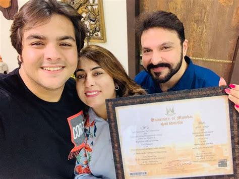 Ashish Chanchlani Wiki, Age, Biography, Family, Height, Family & Networth