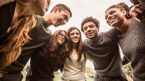 Social Connection 的图像结果