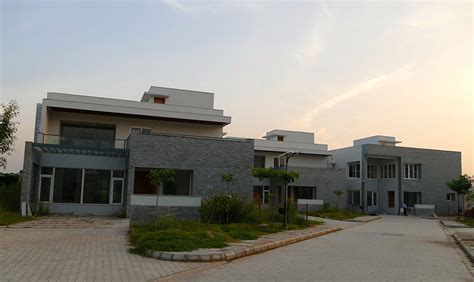 Signature Villas | N. K. Leasing & Constructions Ltd.