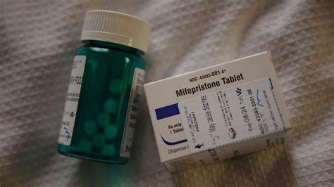 Misoprostol Alone Safely Ends Pregnancies After 10 Weeks, Study Suggests - The New York Times