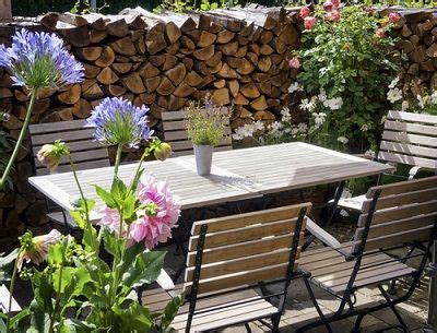 20 Folding Dining Table Ideas to Save Space in a Small Apartment